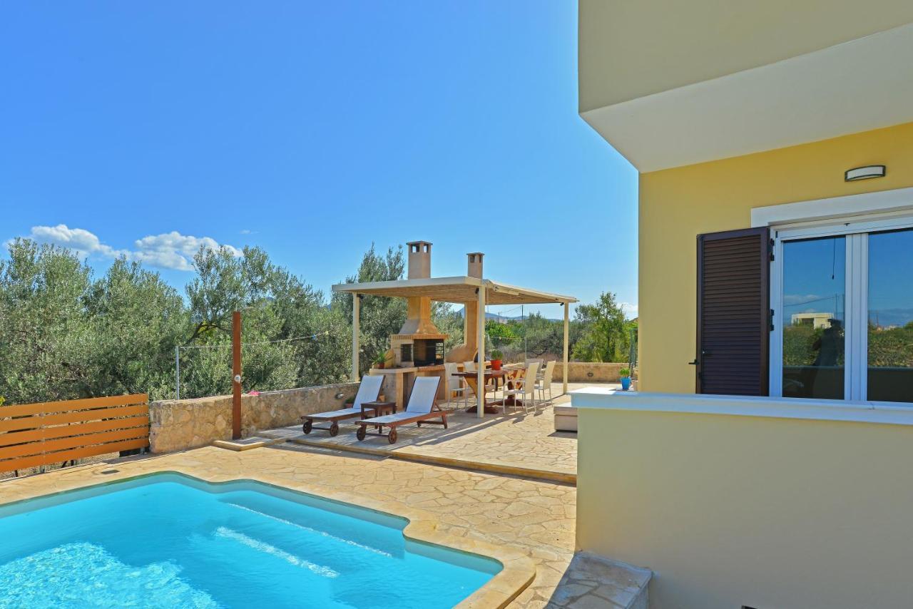 Villa Konstantinos 6 Bedrooms Aegina Kültér fotó