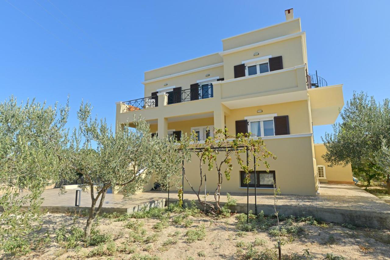 Villa Konstantinos 6 Bedrooms Aegina Kültér fotó