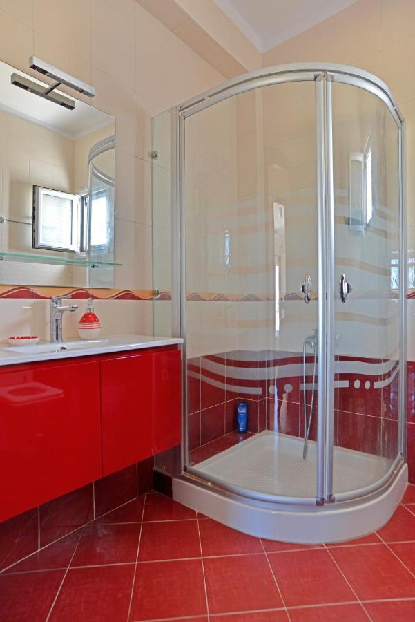 Villa Konstantinos 6 Bedrooms Aegina Kültér fotó